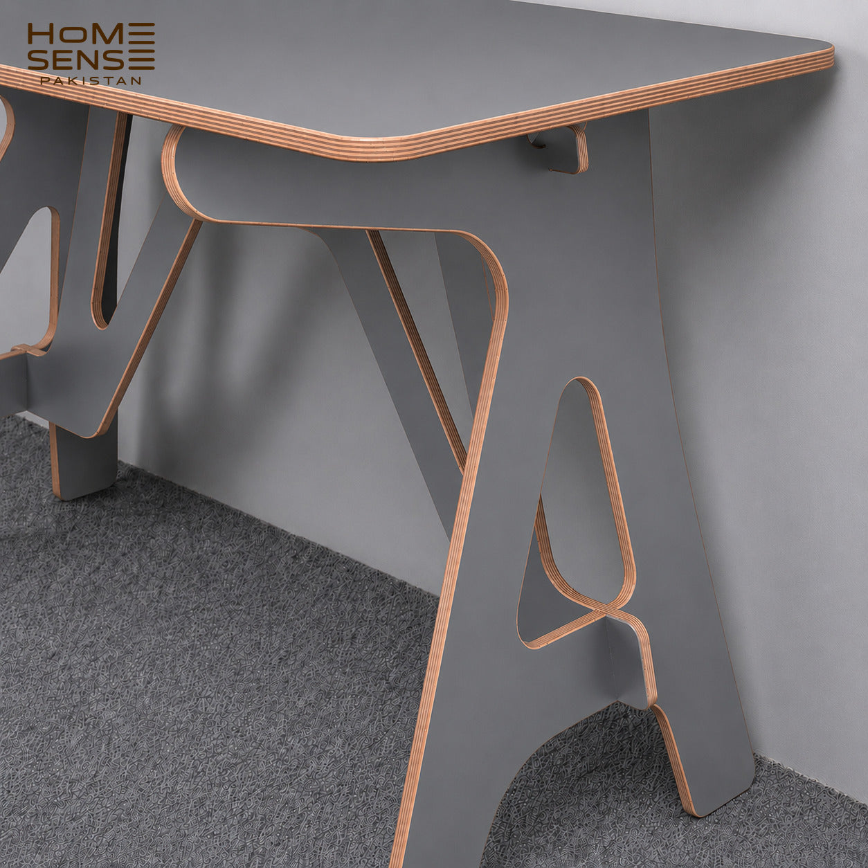 Built in Desk Table